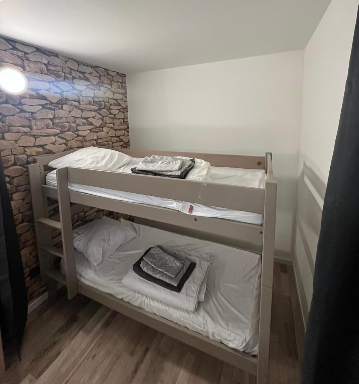 Gite1 Pour 6 Personnes Anneyron Екстериор снимка